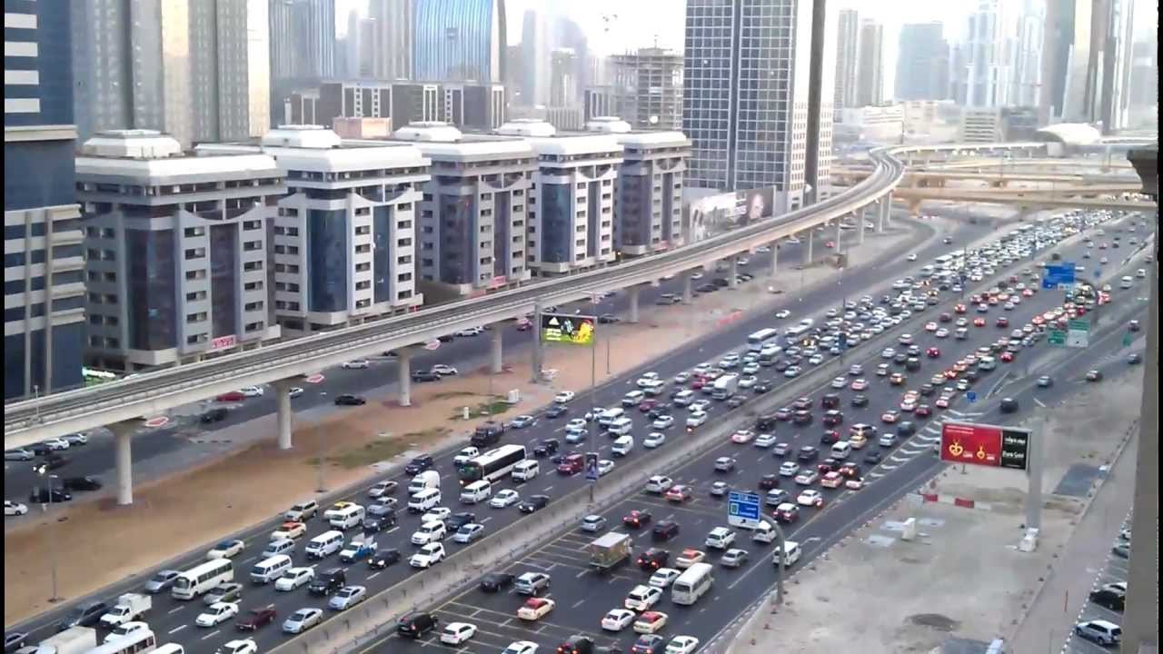 Милиция Дубая оштрафовала водителя в комментариях к Instagram-записи