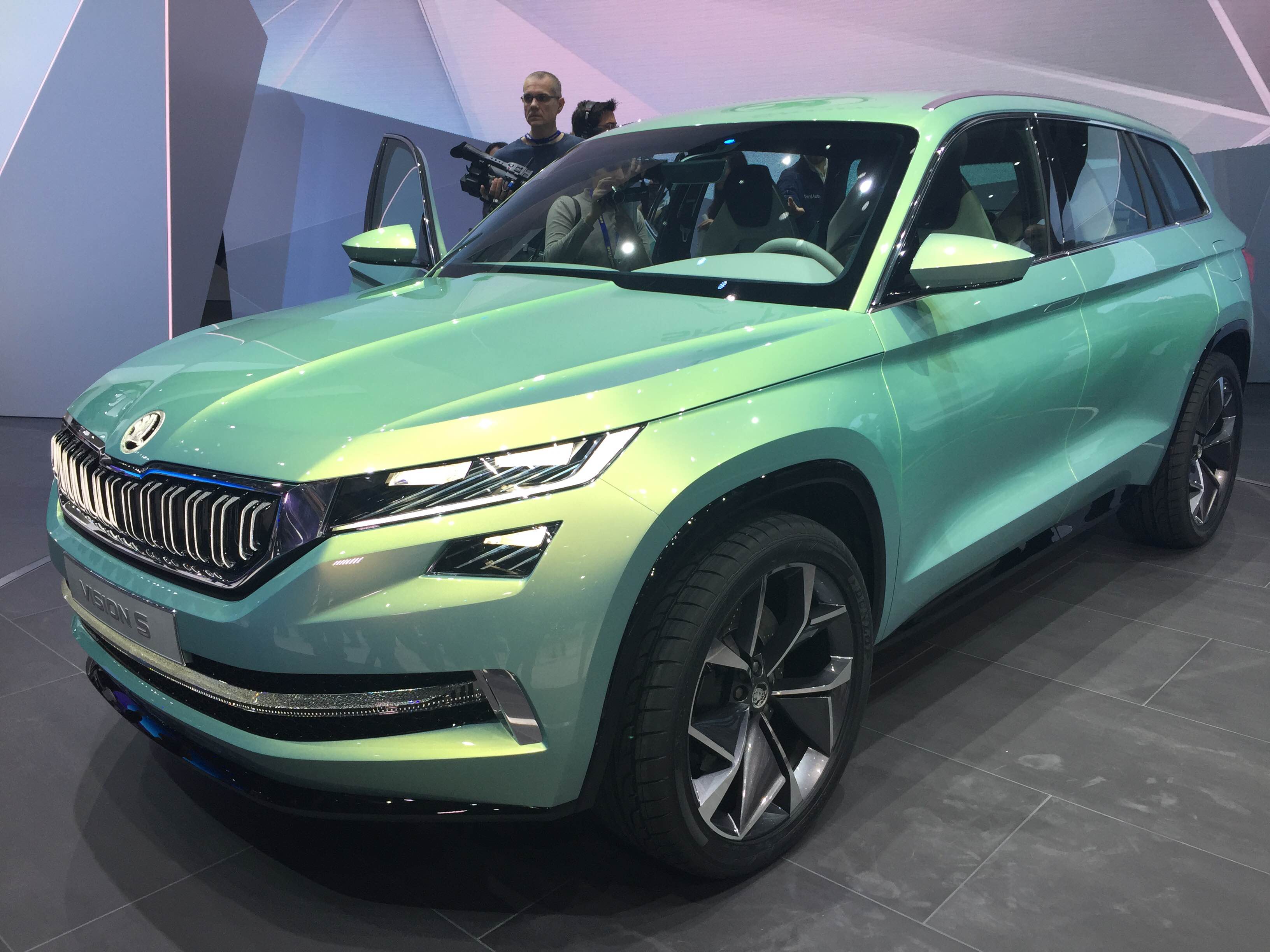 Skoda Vision седан