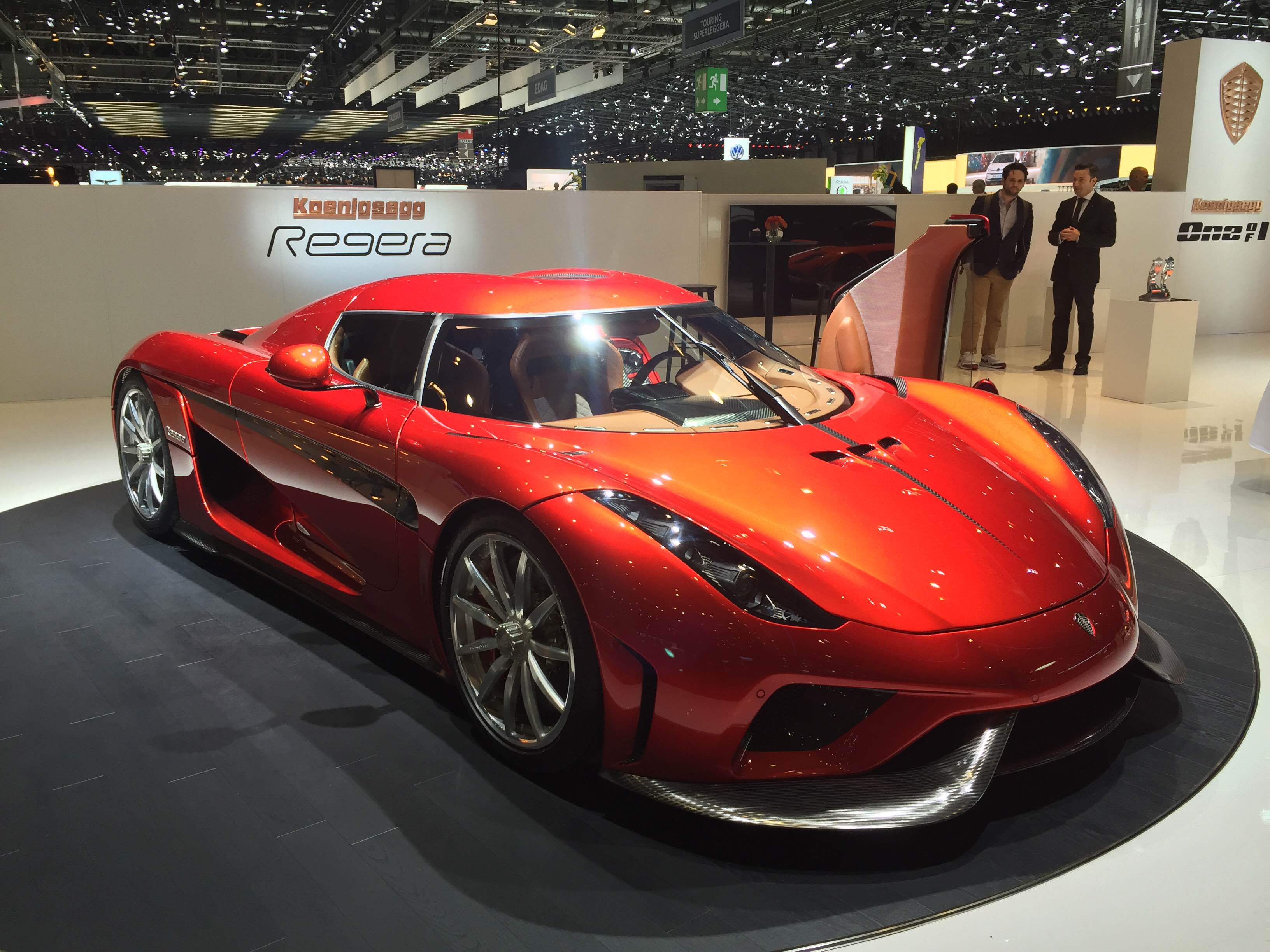 Koenigsegg Regera 1500 л с гибрид